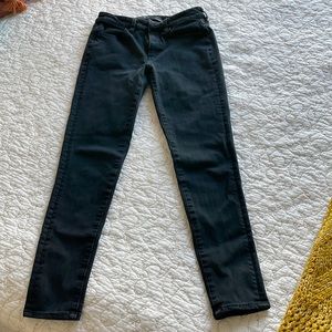 American Eagle Black Hi-Rise Jegging